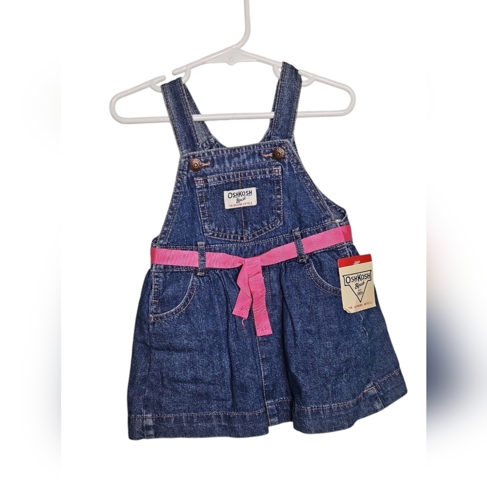 5-Piece Bundle Baby Girl 18 Months Reebox Carter's - Picture 6 of 9